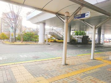 長野駅地下駐車場入り口