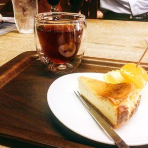 【お茶ぐら ゆいまある】昔ながらの喫茶店。モーニングあり！シニア世代も入りやすいカフェです。