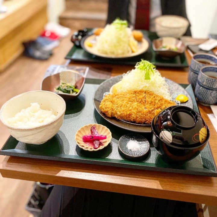 【とんかつからり】2019年8月8日新規オープン☆善光寺近くに出来たとんかつ専門店。塩で食べる和もち豚が美味しい