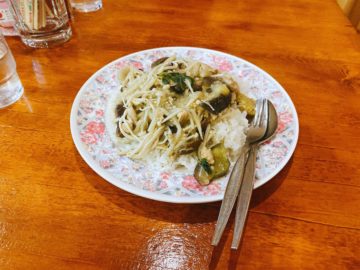 アロイ食堂　長野市タイ料理