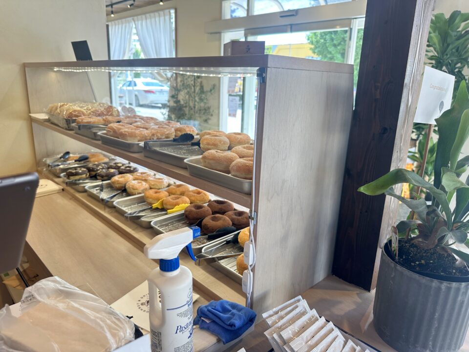 LAGOM DOUGHNUT(ラーゴムドーナツ)若槻大通り店