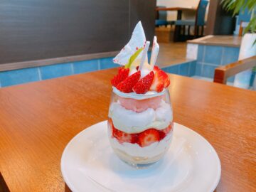 【ケーキブティックピータース】佐久市のケーキの名店！ジェラートもパフェもめちゃくちゃ美味しい☆