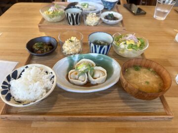 【食堂よろしき日】山ノ内町で移住夫婦が営む素敵なカフェ☆湯田中駅からもすぐ近くでとっても美味しい定食が楽しめます！！
