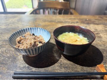 お野菜懐石 & Organic Cafe manaya（まなや）