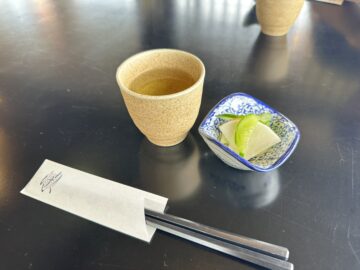 中屋 りけい