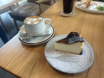 The Lake Side Cafe(ザレイクサイドカフェ)