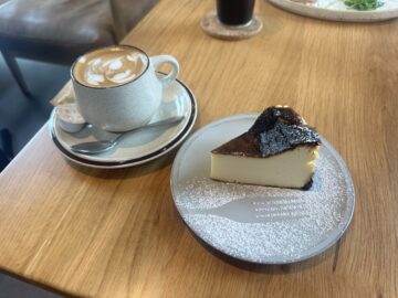 The Lake Side Cafe(ザレイクサイドカフェ)