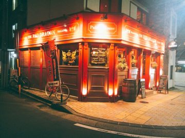【パブリックハウス The Red Dragon(レッドドラゴン)】お洒落で粋なイギリス酒場。