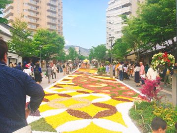 【善光寺花回廊】2019年5月3日～5日まで。中央通り善光寺まで、綺麗なお花の道が出来ます。
