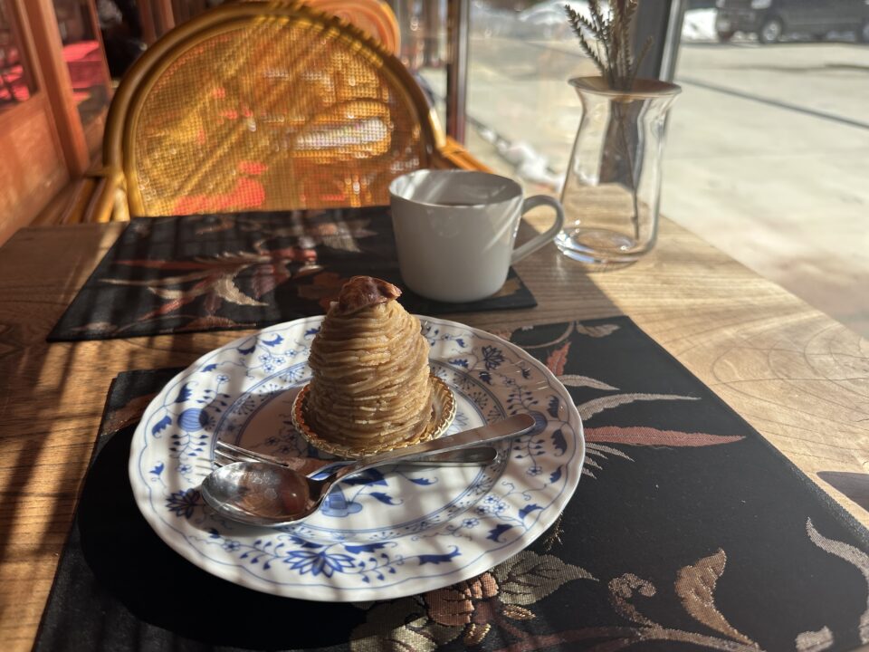 洋菓子店まるにつた