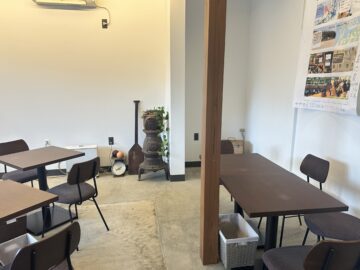 まんなかカフェ