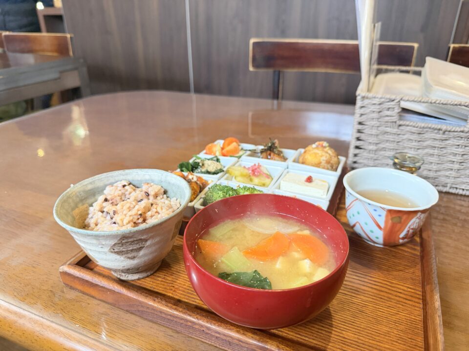 じねんや軽井沢バイパス店