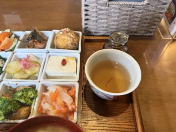 じねんや軽井沢バイパス店