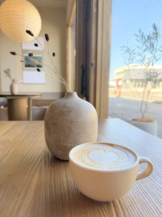 ART GALLERY RESTAURANT TOO（トゥー）