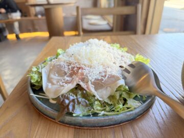 ART GALLERY RESTAURANT TOO（トゥー）