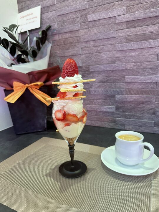 スイーツアートカフェ&ジェラートSTORY