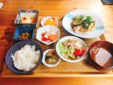 【ポルカドットカフェ】長野市の珍しい和食カフェ♪品数・おいしさピカイチです！！かき氷もうまい。