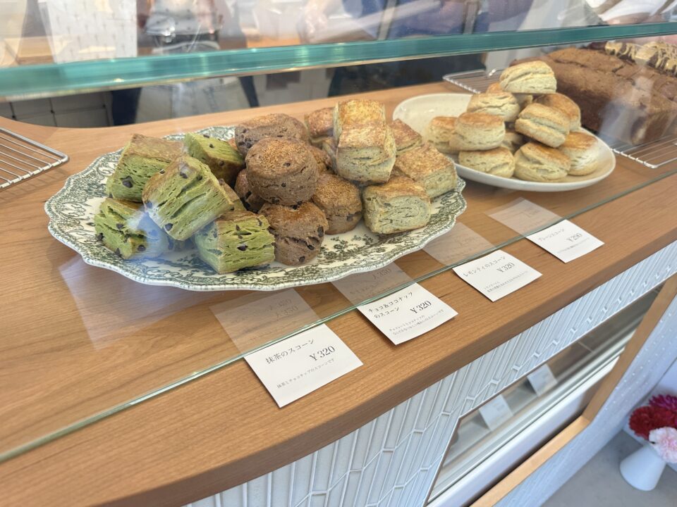 Larch Bake and Gelato(ラーチベイクアンドジェラート)