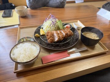 GOHANYA 灯(ごはんやあかり)