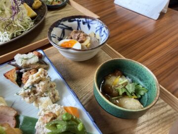 GOHANYA 灯(ごはんやあかり)