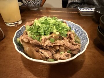 呑み喰い処なないろ