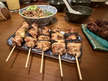 呑み喰い処なないろ