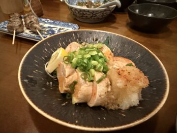 呑み喰い処なないろ