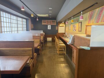 ニューデリーダーバ