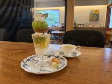 喫茶しろつめ草