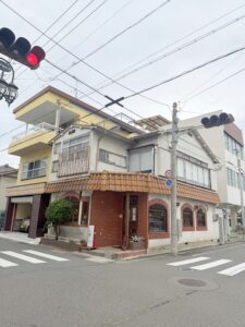 喫茶イロドリ