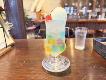 喫茶イロドリ