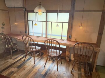 Bananas cafe(バナナズカフェ)