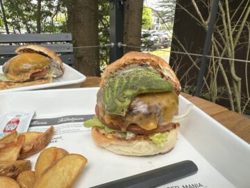 BurgerMania(バーガーマニア)軽井沢店