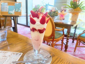 【cafe SHIRO…】２０２３年３月２７日新規オープン！須坂温泉古城荘の中に出来た、パフェも美味しいカフェ☆