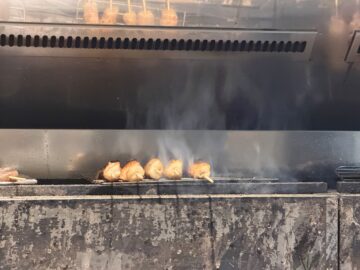 炭火串焼とりこ