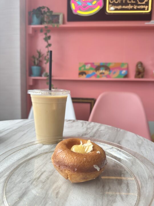 DOUZO DONUTS（ドーゾドーナツ）